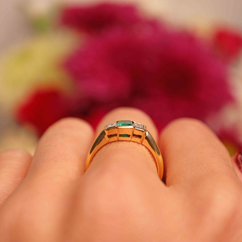Ellibelle Jewellery Vintage Emerald & Emerald-Cut Diamond 18ct Gold Three-Stone Engagement Ring