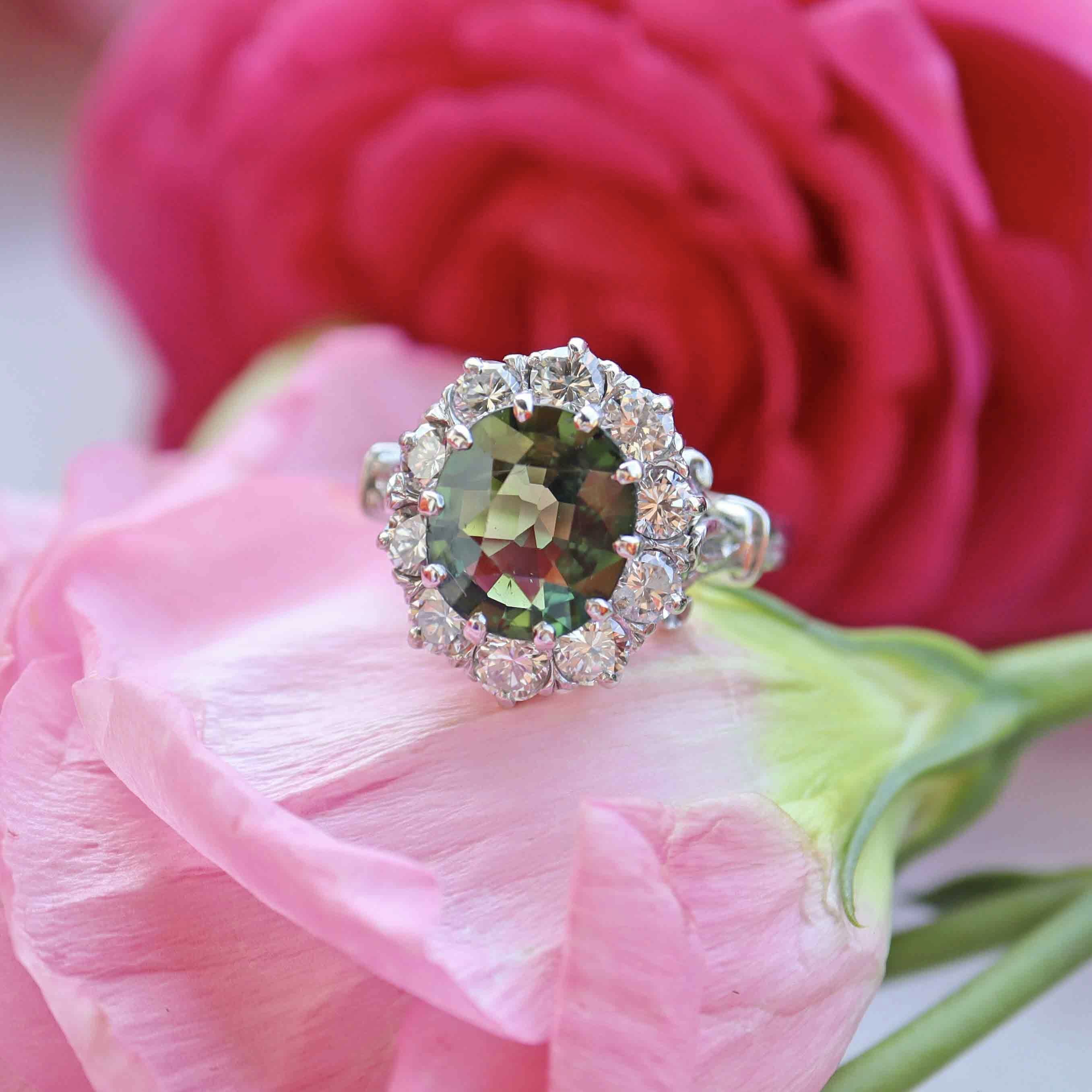 Ellibelle Jewellery Vintage Green Sapphire & Diamond 18ct White Gold Cluster Ring (2.95cts)