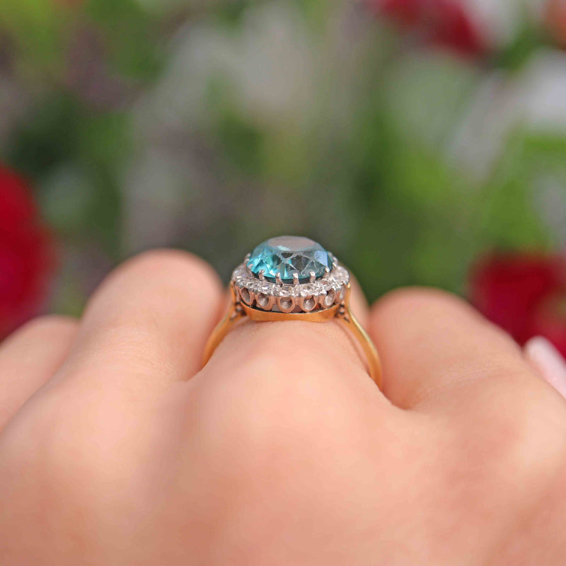 Ellibelle Jewellery Vintage Mid-Century Blue Zircon & Diamond 18ct Gold Cluster Ring