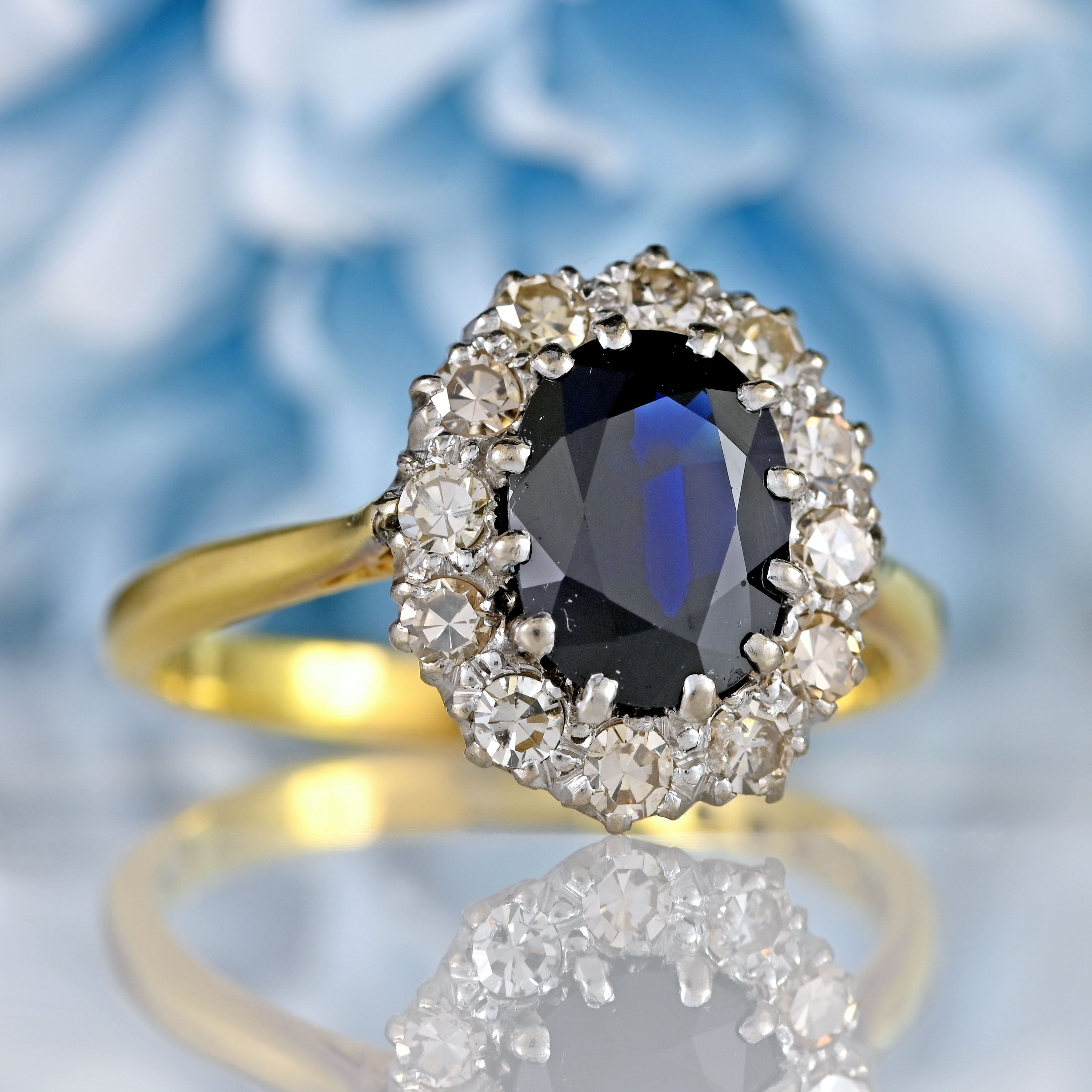 Ellibelle Jewellery Vintage Mid-Century Sapphire & Diamond 18ct Gold Platinum Cluster Ring (1.95cts)