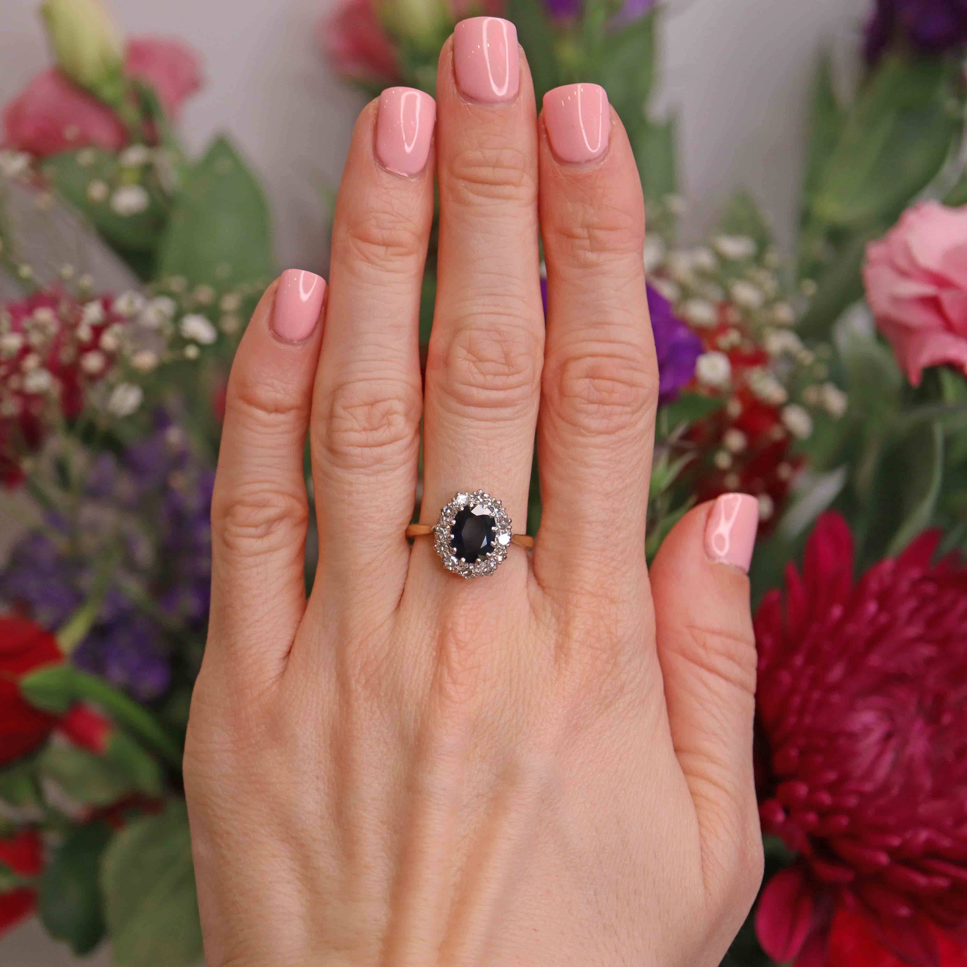 Ellibelle Jewellery Vintage Mid-Century Sapphire & Diamond 18ct Gold Platinum Cluster Ring (1.95cts)