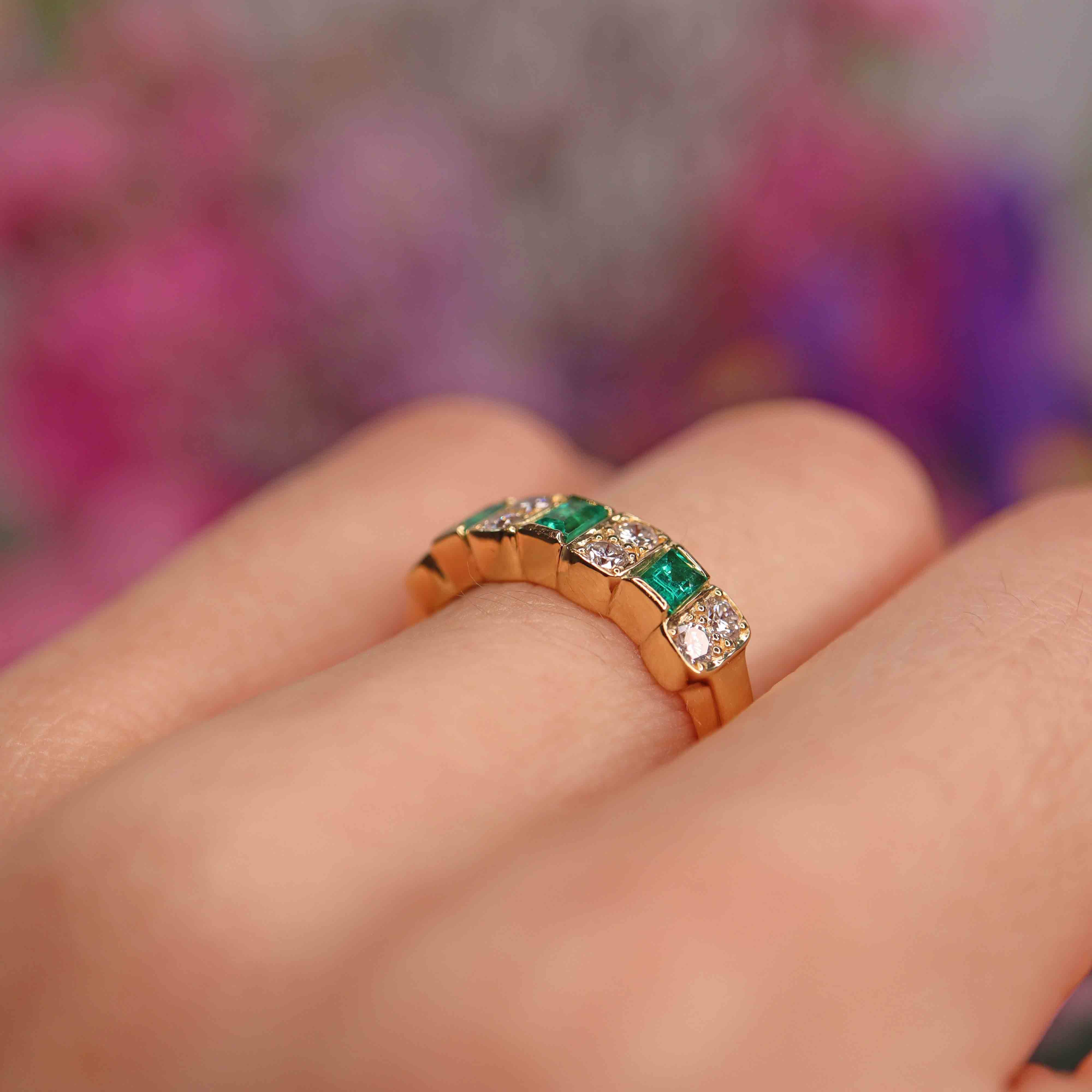 Ellibelle Jewellery Vintage Millennium Emerald & Diamond 18ct Gold Band Ring