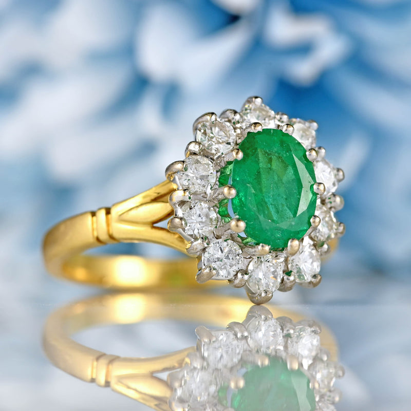 Ellibelle Jewellery Vintage Natural Emerald & Diamond 18ct Gold Cluster Engagement Ring (1.10cts)