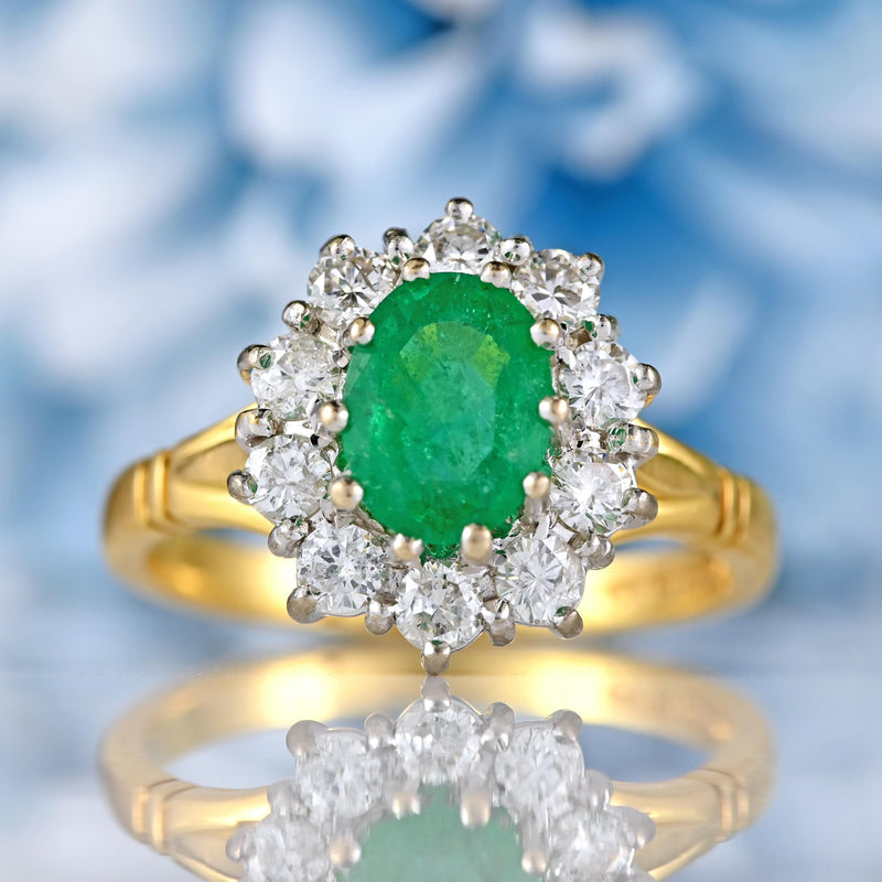 Ellibelle Jewellery Vintage Natural Emerald & Diamond 18ct Gold Cluster Engagement Ring (1.10cts)