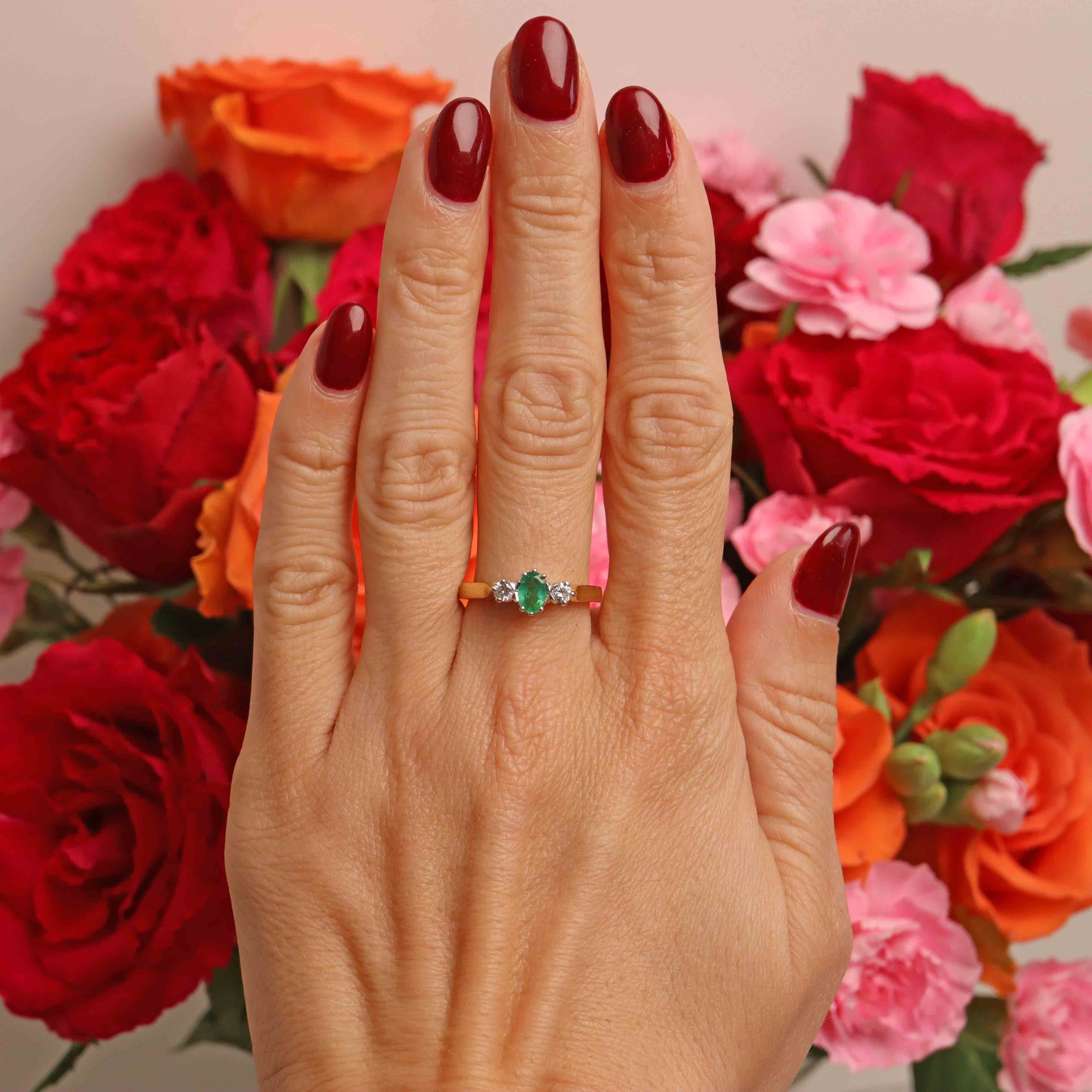 Ellibelle Jewellery Vintage Oval-Cut Emerald & Diamond 18ct Gold Three-Stone Ring