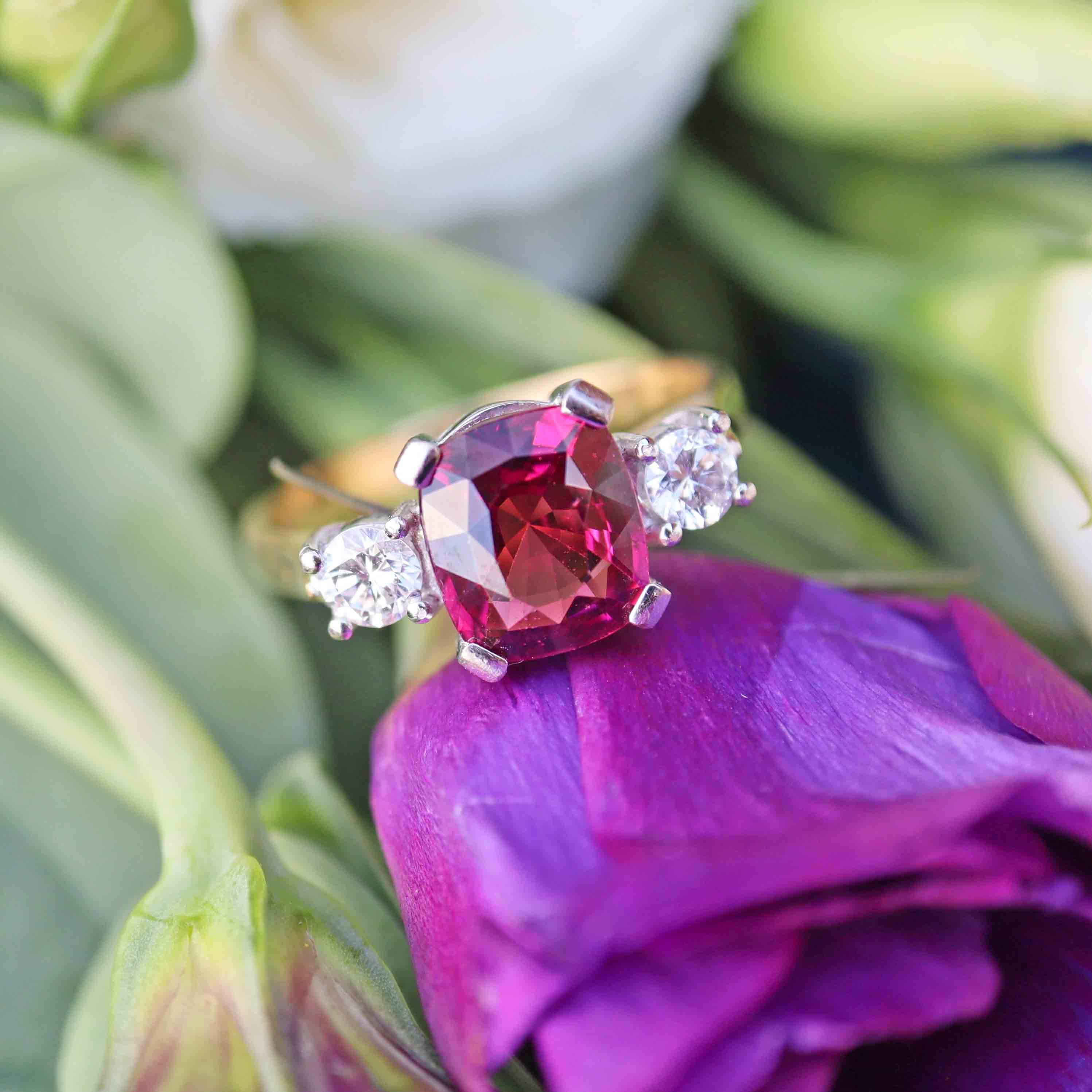 Ellibelle Jewellery Vintage Rhodolite Garnet & Diamond 18ct Gold Three-Stone Engagement Ring (3.04cts)