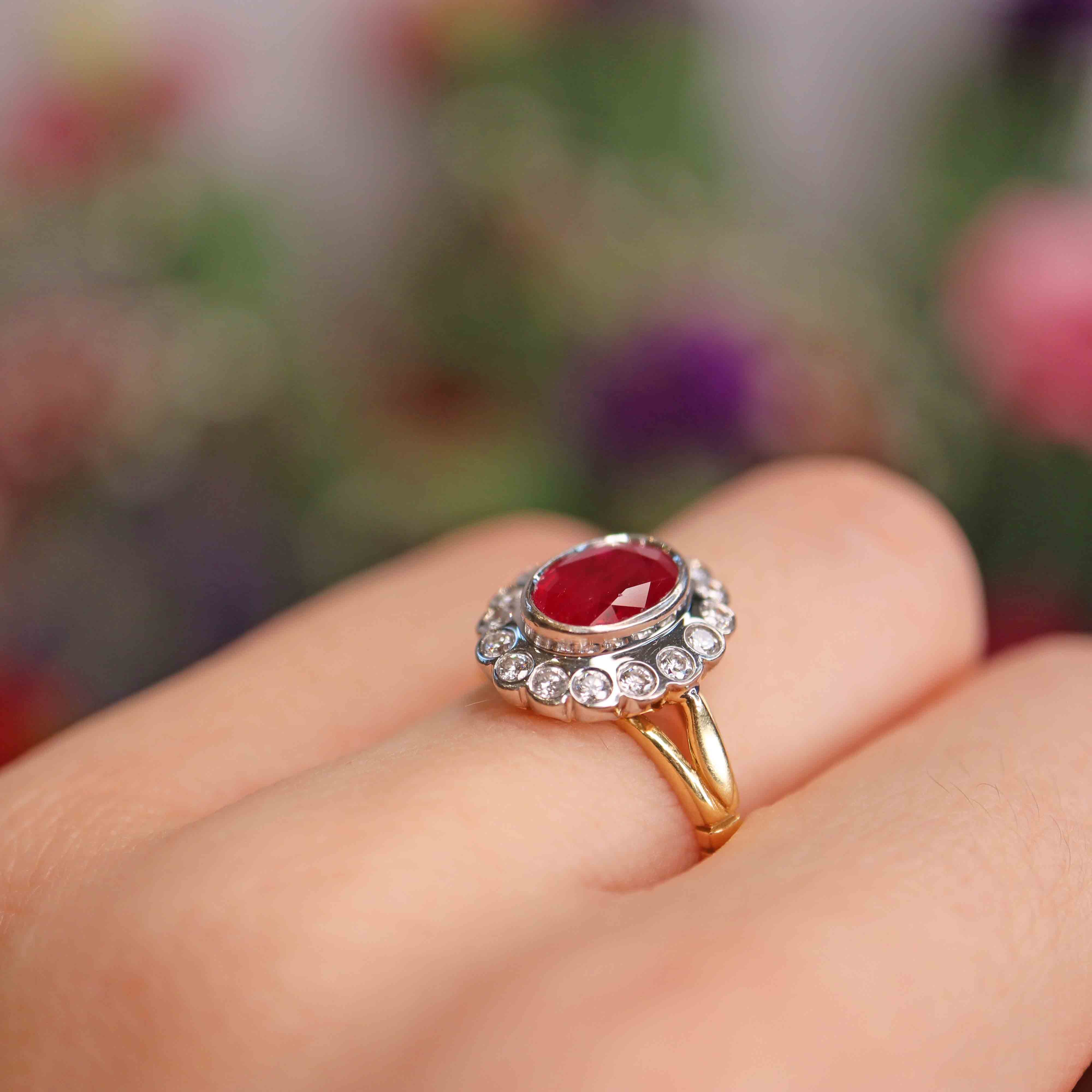 Ellibelle Jewellery Vintage Ruby & Diamond 18ct Gold Cluster Engagement Ring (1.60cts)