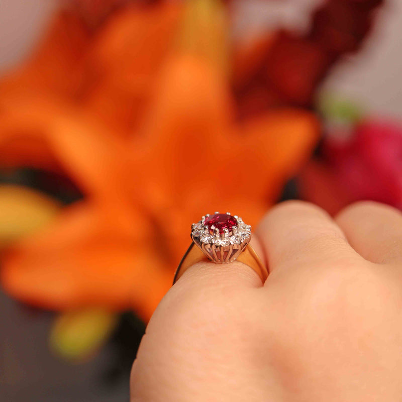 Ellibelle Jewellery Vintage Ruby & Diamond 18ct Gold Oval Cluster Ring (0.90cts)