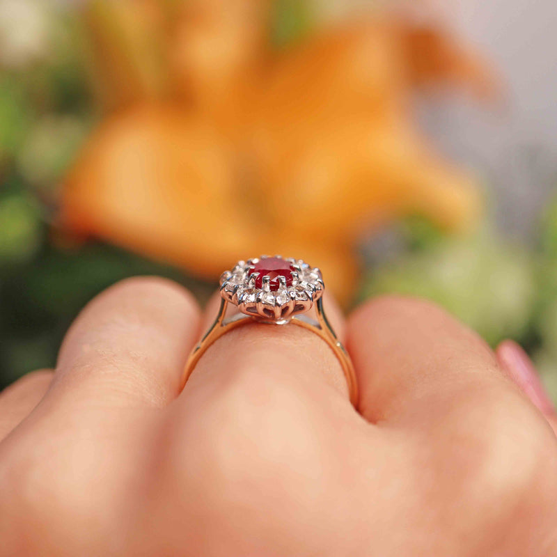 Ellibelle Jewellery Vintage Ruby & Diamond 18ct Gold Oval Cluster Ring (0.95cts)