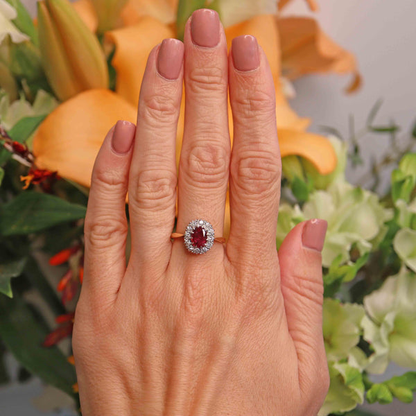 Ellibelle Jewellery Vintage Ruby & Diamond 18ct Gold Oval Cluster Ring (1.10cts)