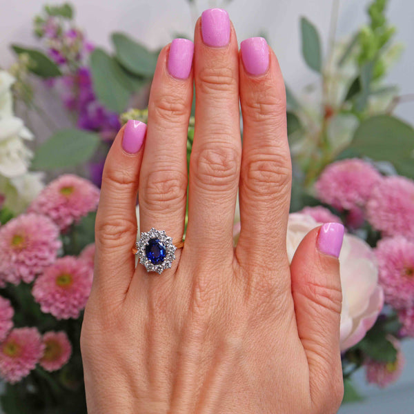 Ellibelle Jewellery Vintage Sapphire & Diamond 18ct Gold Cluster Engagement Ring (2.30cts)