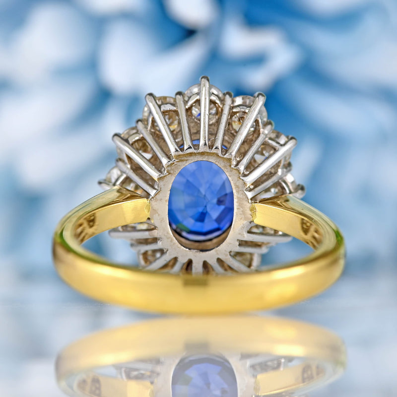 Ellibelle Jewellery Vintage Sapphire & Diamond 18ct Gold Cluster Engagement Ring (2.30cts)