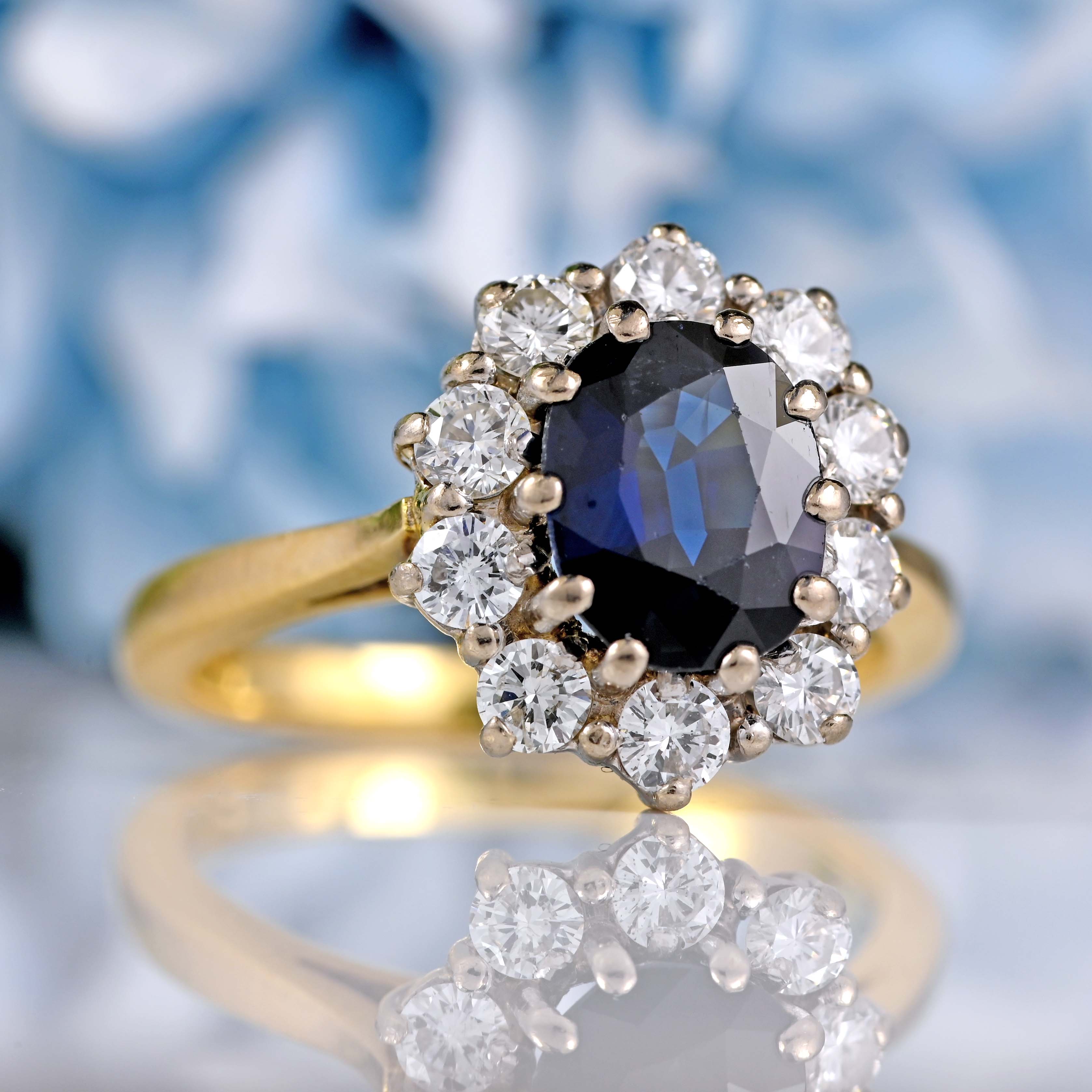 Ellibelle Jewellery Vintage Sapphire & Diamond 18ct Gold Oval Cluster Ring (1.70ct)