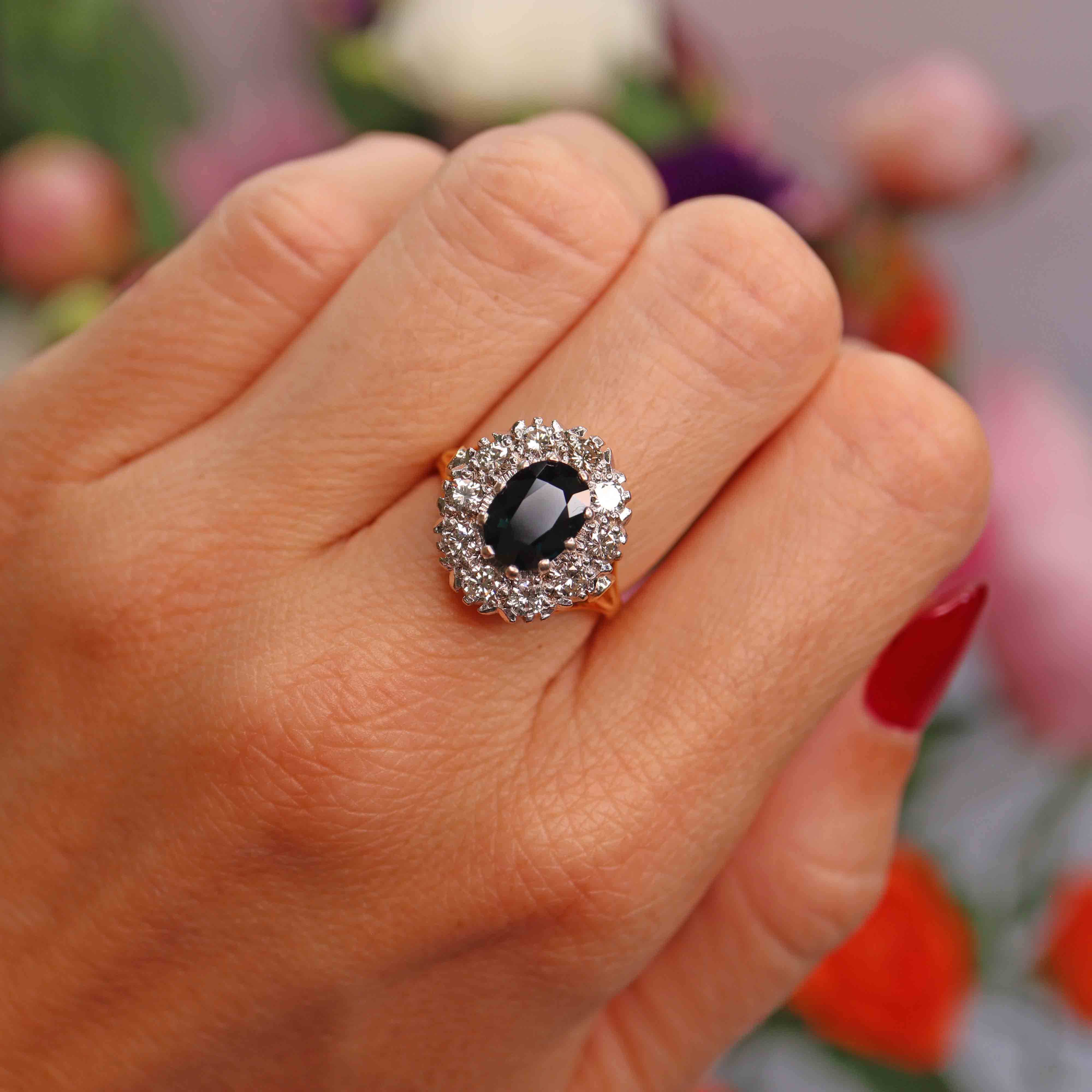Ellibelle Jewellery Vintage Sapphire & Diamond 18ct Gold Oval Cluster Ring (1.72cts)