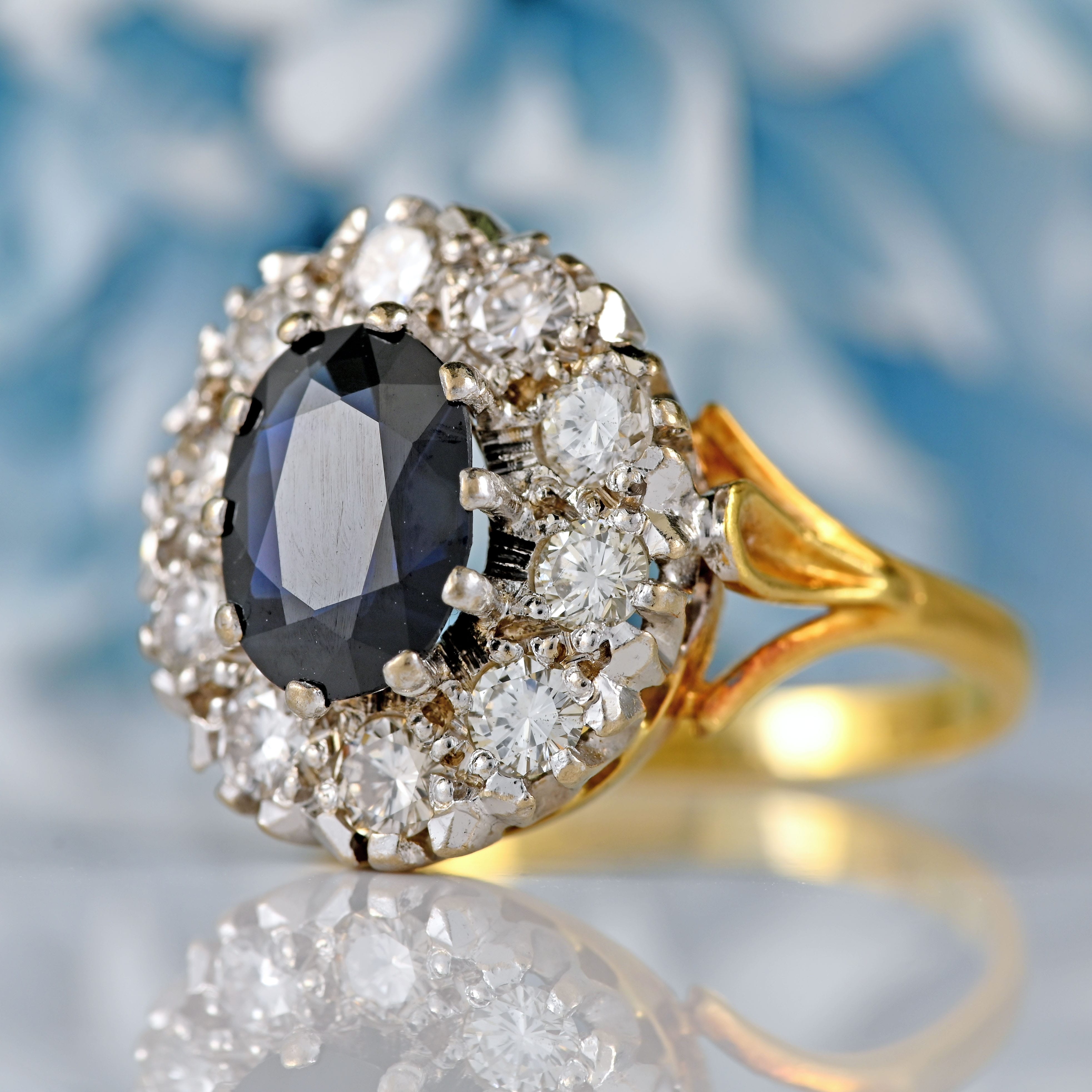 Ellibelle Jewellery Vintage Sapphire & Diamond 18ct Gold Oval Cluster Ring (1.72cts)