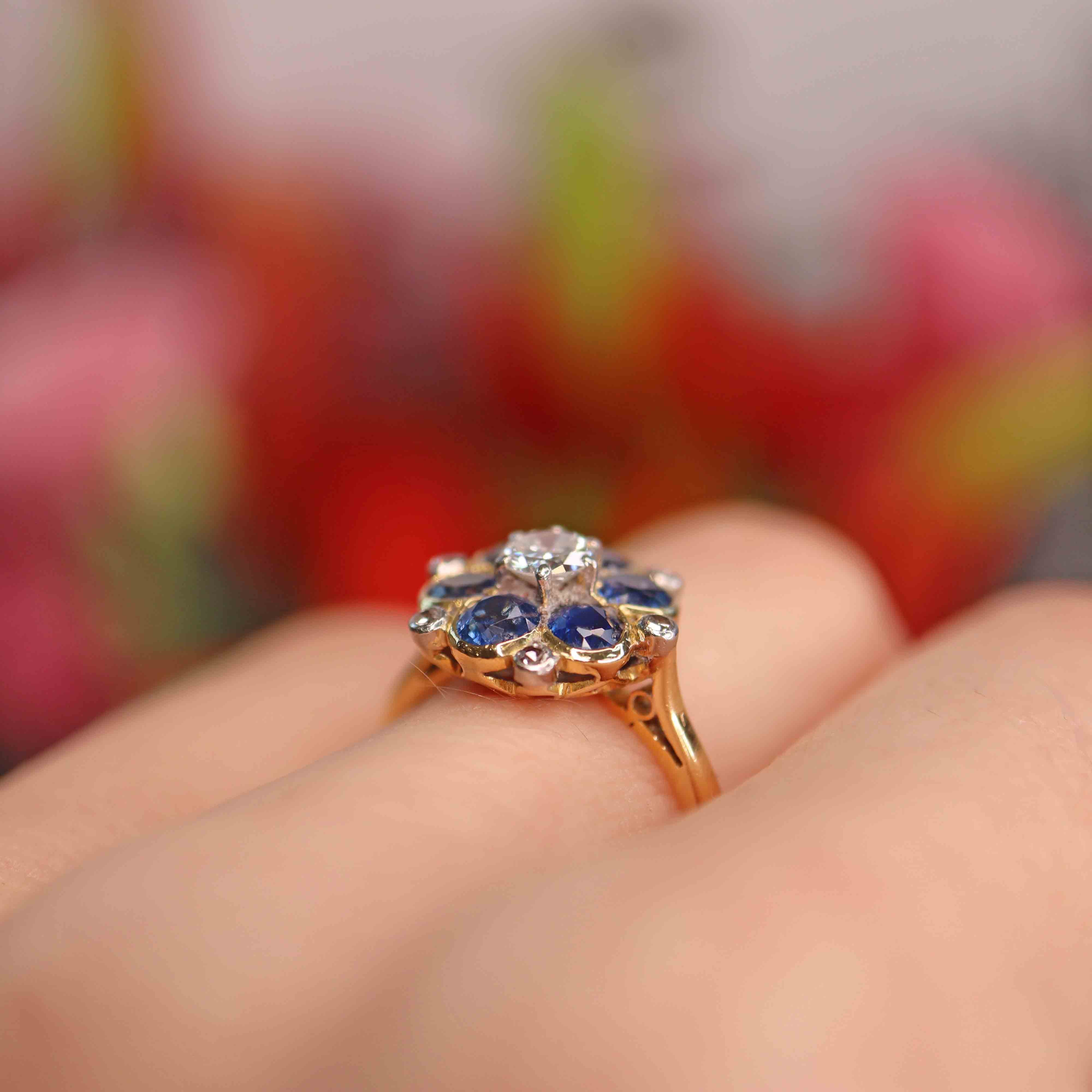 Ellibelle Jewellery Vintage Sapphire & Diamond 18ct Gold Platinum Floral Cluster Ring