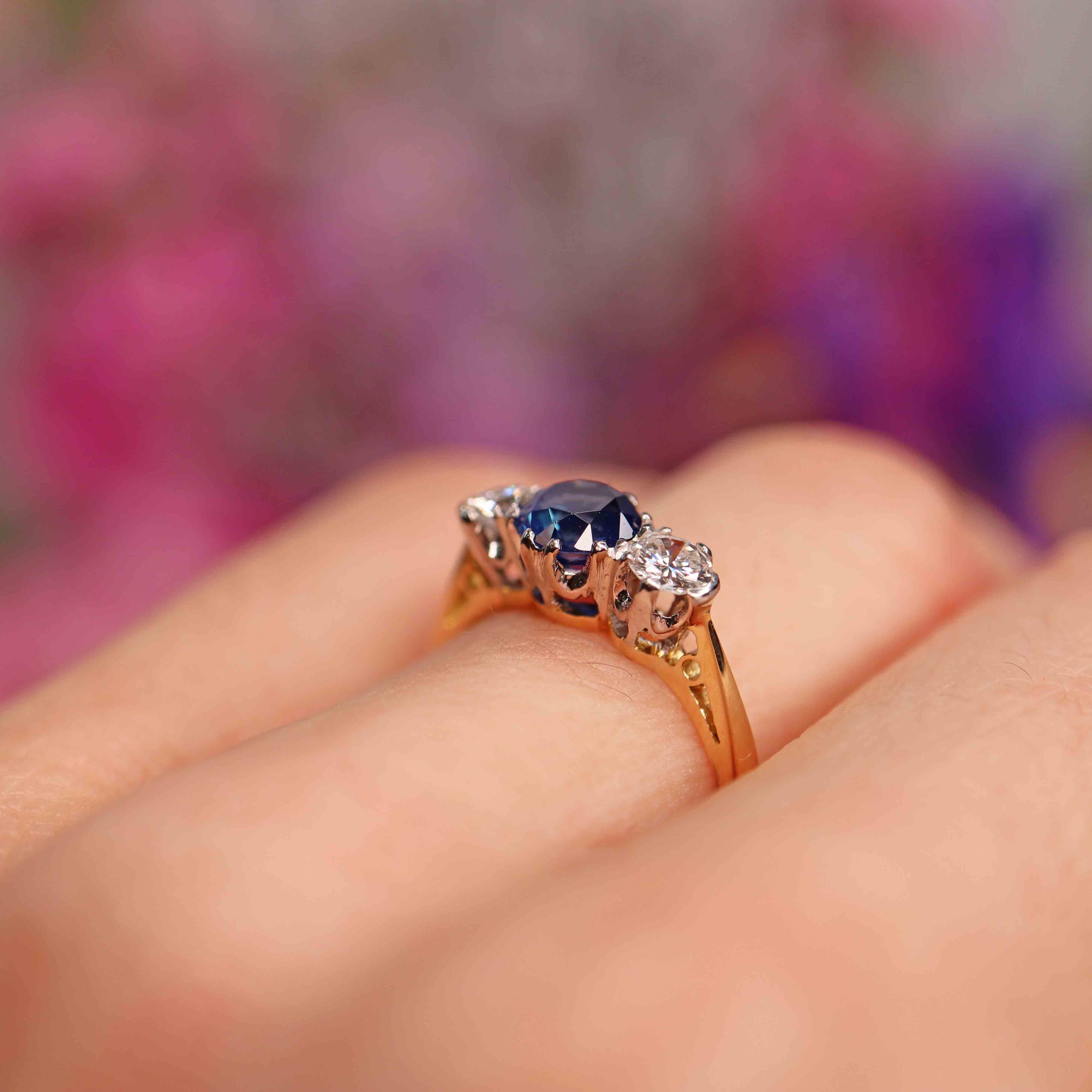 Ellibelle Jewellery Vintage Sapphire & Diamond 18ct Gold Platinum Three-Stone Engagement Ring (0.82cts)