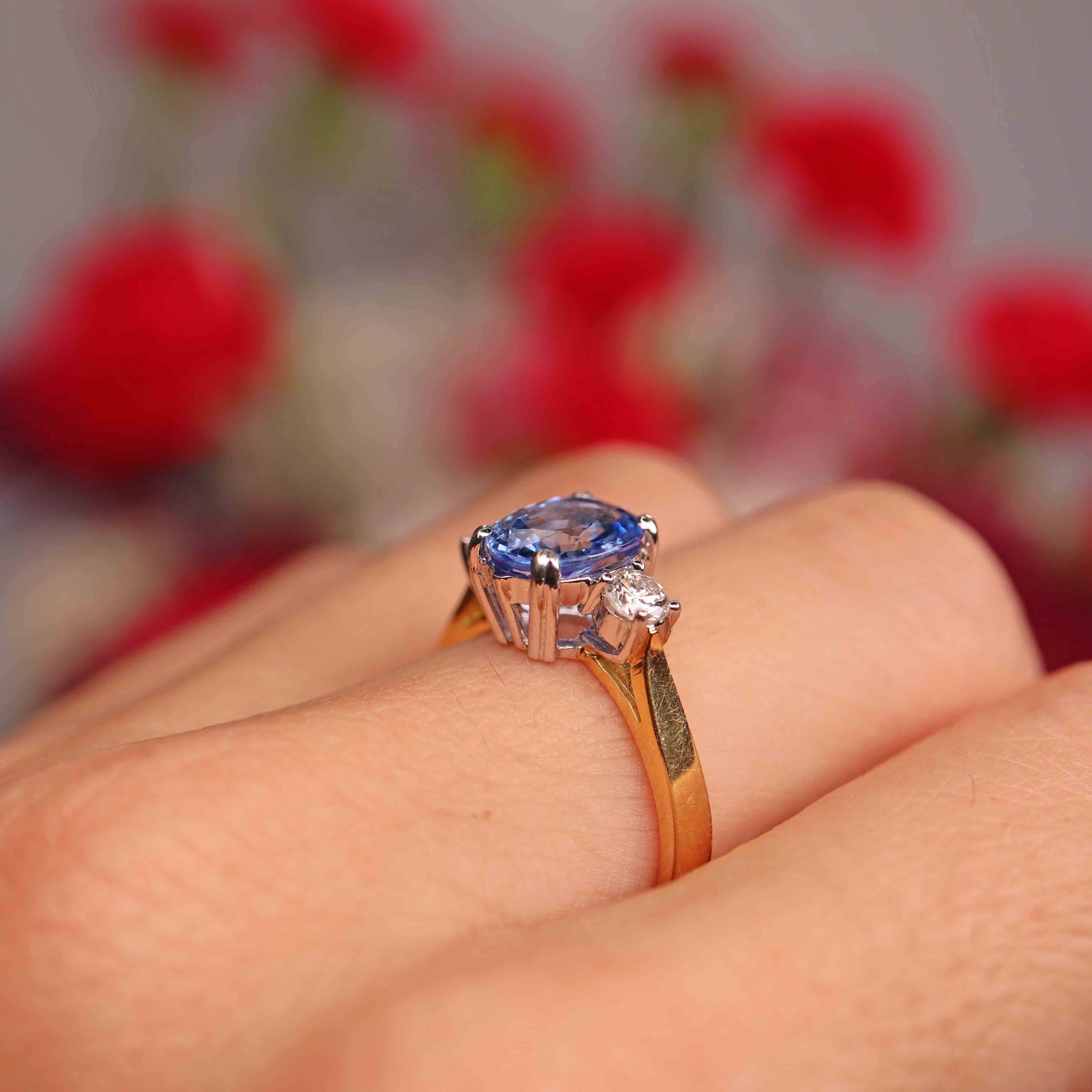 Ellibelle Jewellery Vintage Sapphire & Diamond 18ct Gold Three-Stone Trilogy Ring (1.96cts)