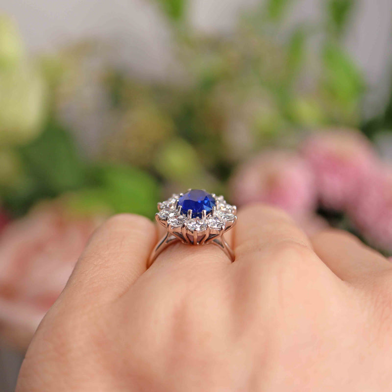 Ellibelle Jewellery Vintage Sapphire & Diamond 18ct White Gold Cluster Engagement Ring (3.30ct)