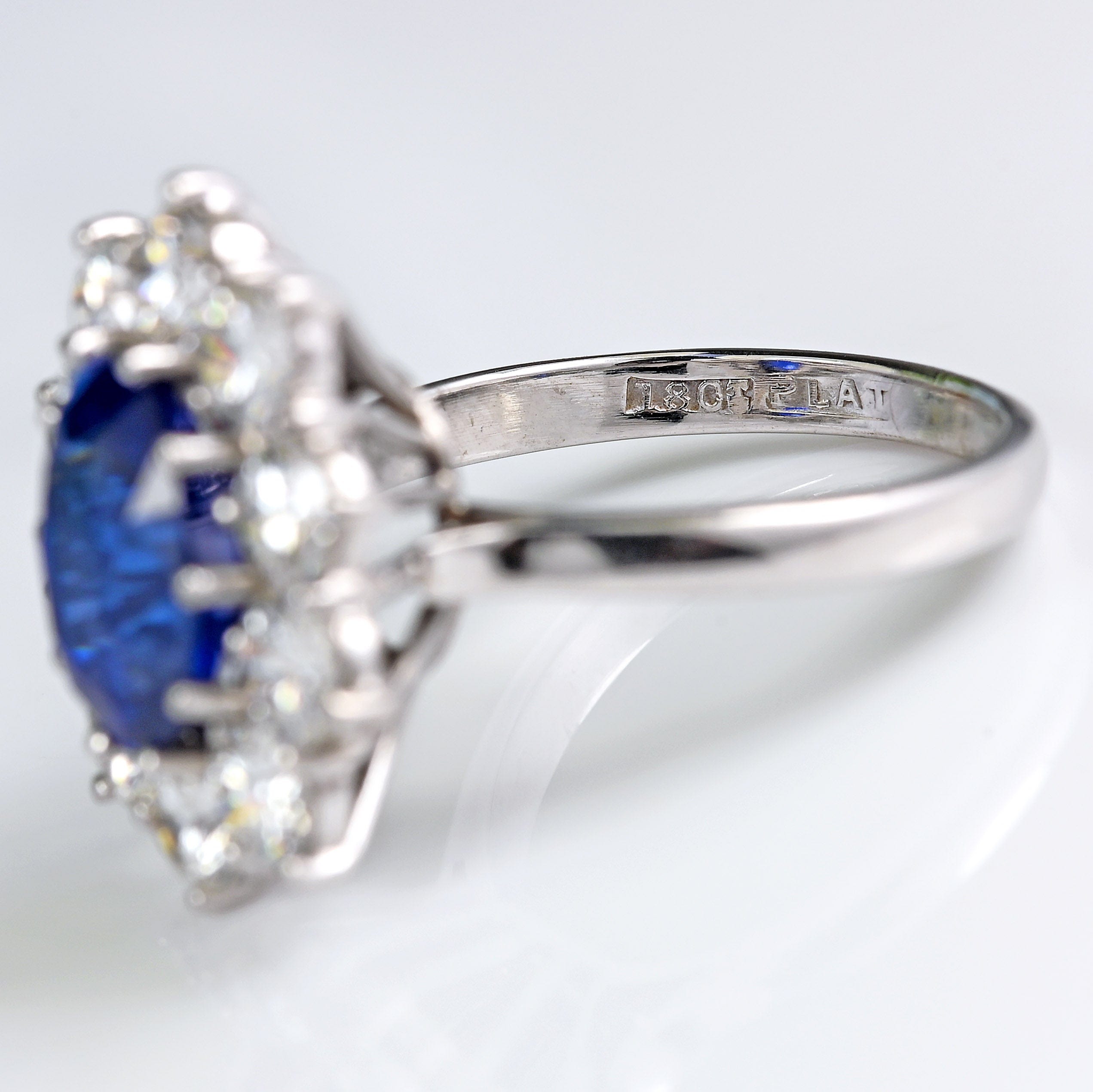 Ellibelle Jewellery Vintage Sapphire & Diamond 18ct White Gold Cluster Engagement Ring (3.30ct)