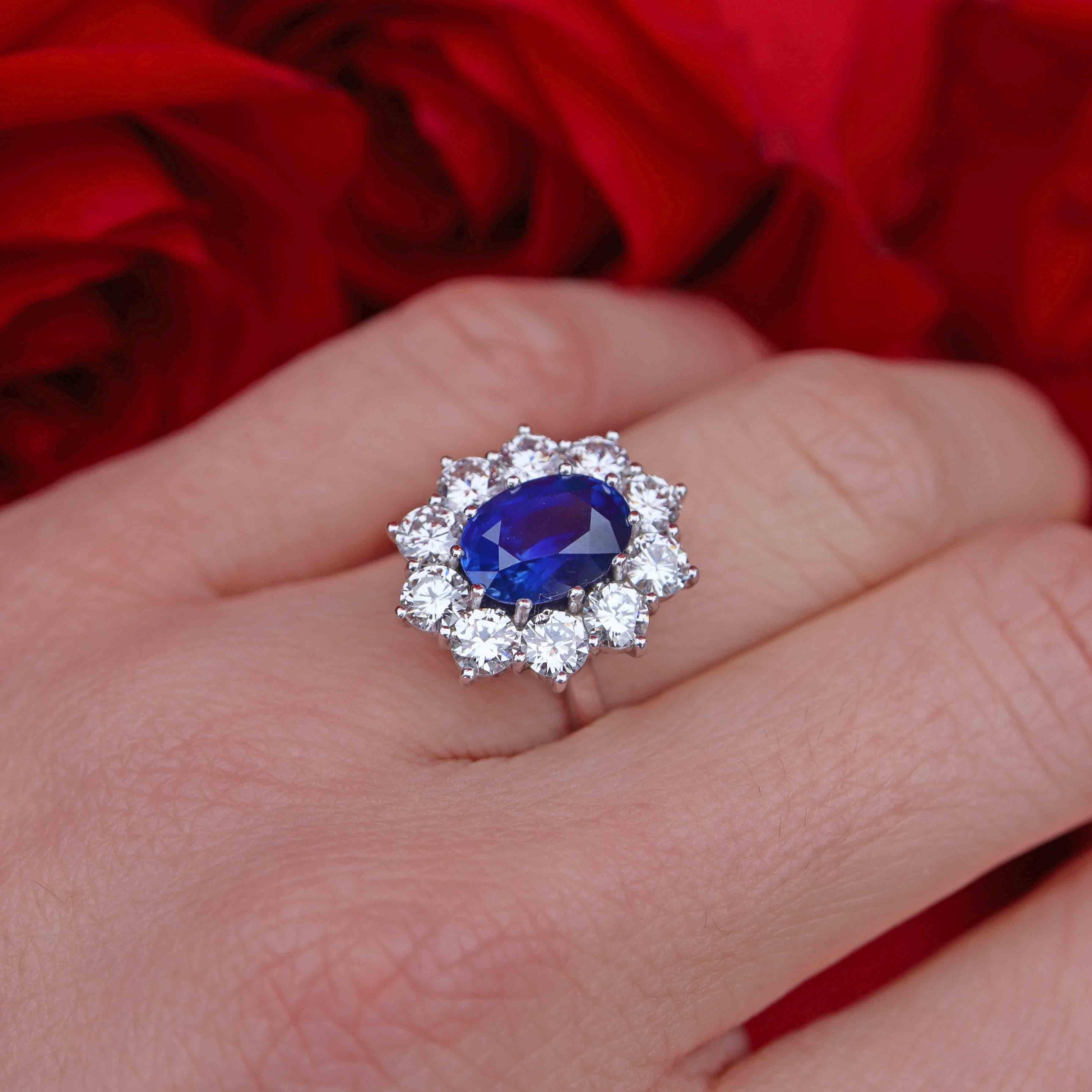 Ellibelle Jewellery Vintage Sapphire & Diamond 18ct White Gold Cluster Engagement Ring (3.30ct)