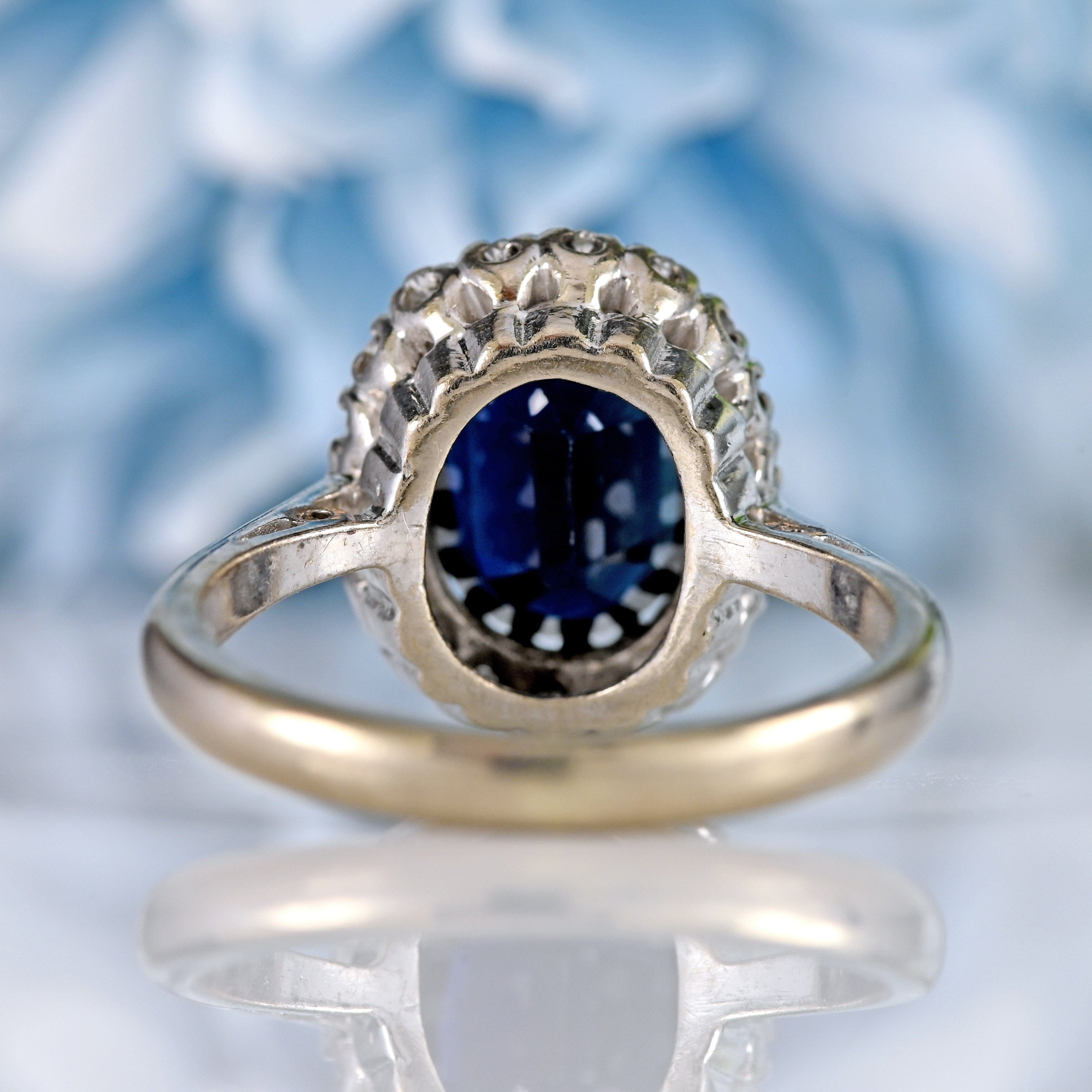 Ellibelle Jewellery Vintage Sapphire & Diamond 18ct White Gold Cluster Ring (2.40cts)