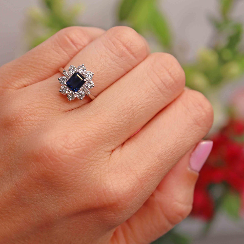 Ellibelle Jewellery Vintage Sapphire & Diamond 18ct White Gold Platinum Cluster Ring