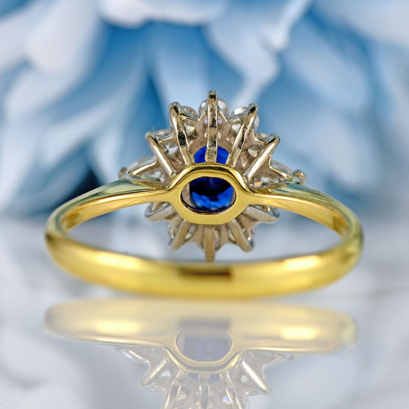 Ellibelle Jewellery Vintage Sapphire & Pear-Cut Diamond 18ct Gold Cluster Ring (0.70cts)