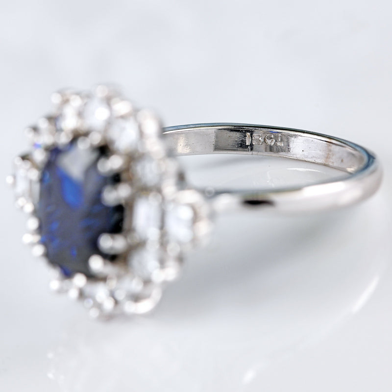 Ellibelle Jewellery Vintage Sapphire & Vari-Cut Diamond 18ct White Gold Cluster Ring (3.70cts)