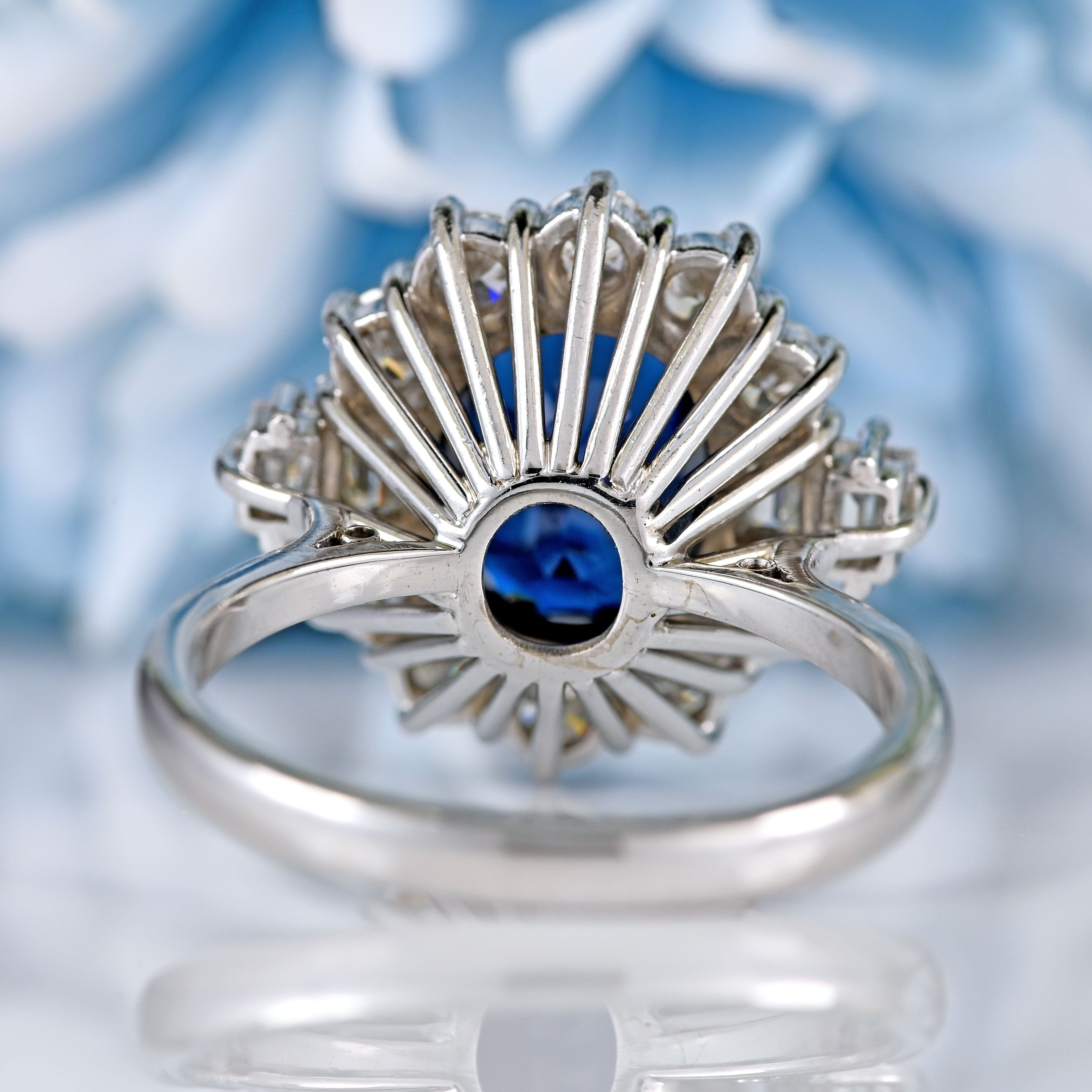 Ellibelle Jewellery Vintage Sapphire & Vari-Cut Diamond 18ct White Gold Cluster Ring (3.70cts)