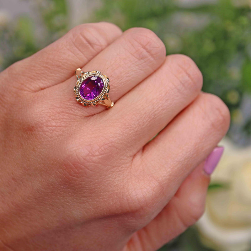 Ellibelle Jewellery Vintage Style Amethyst 9ct Gold Dress Ring (1.95ct)