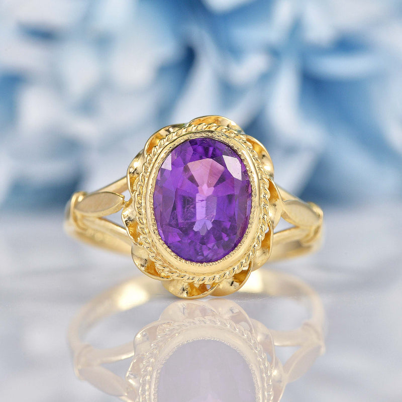 Ellibelle Jewellery Vintage Style Amethyst 9ct Gold Dress Ring (1.95ct)