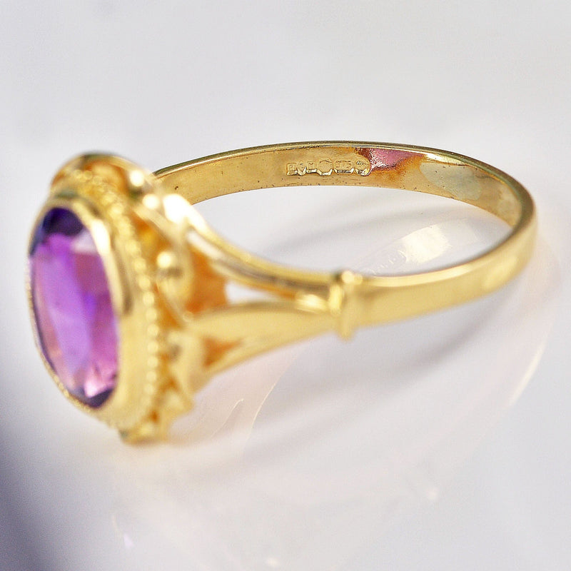 Ellibelle Jewellery Vintage Style Amethyst 9ct Gold Dress Ring (1.95ct)