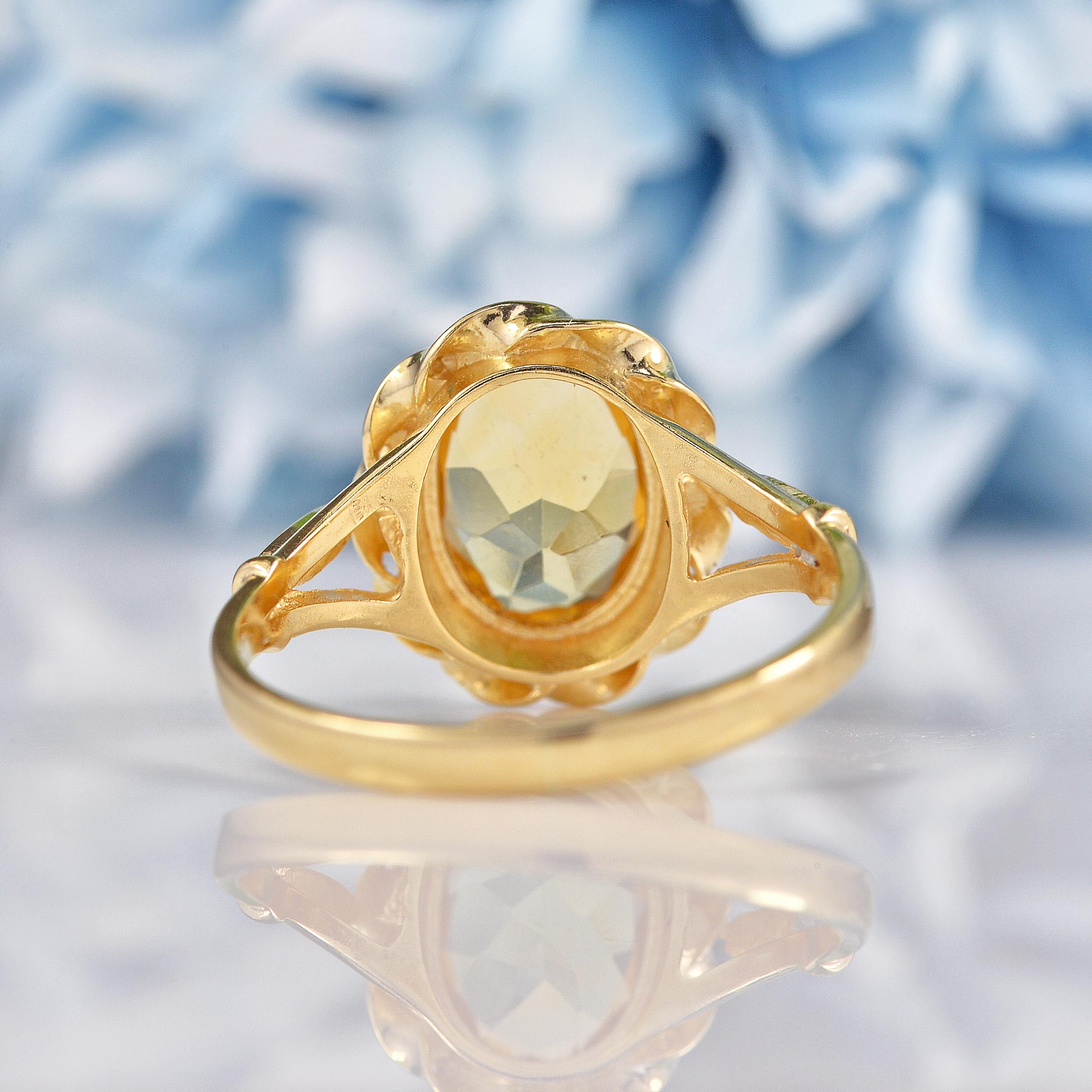 Vintage Style Citrine 9ct Gold Dress Ring (1.80ct) Ellibelle Jewellery Vintage Style Citrine 9ct Gold Dress Ring (1.80ct) Ellibelle Jewellery