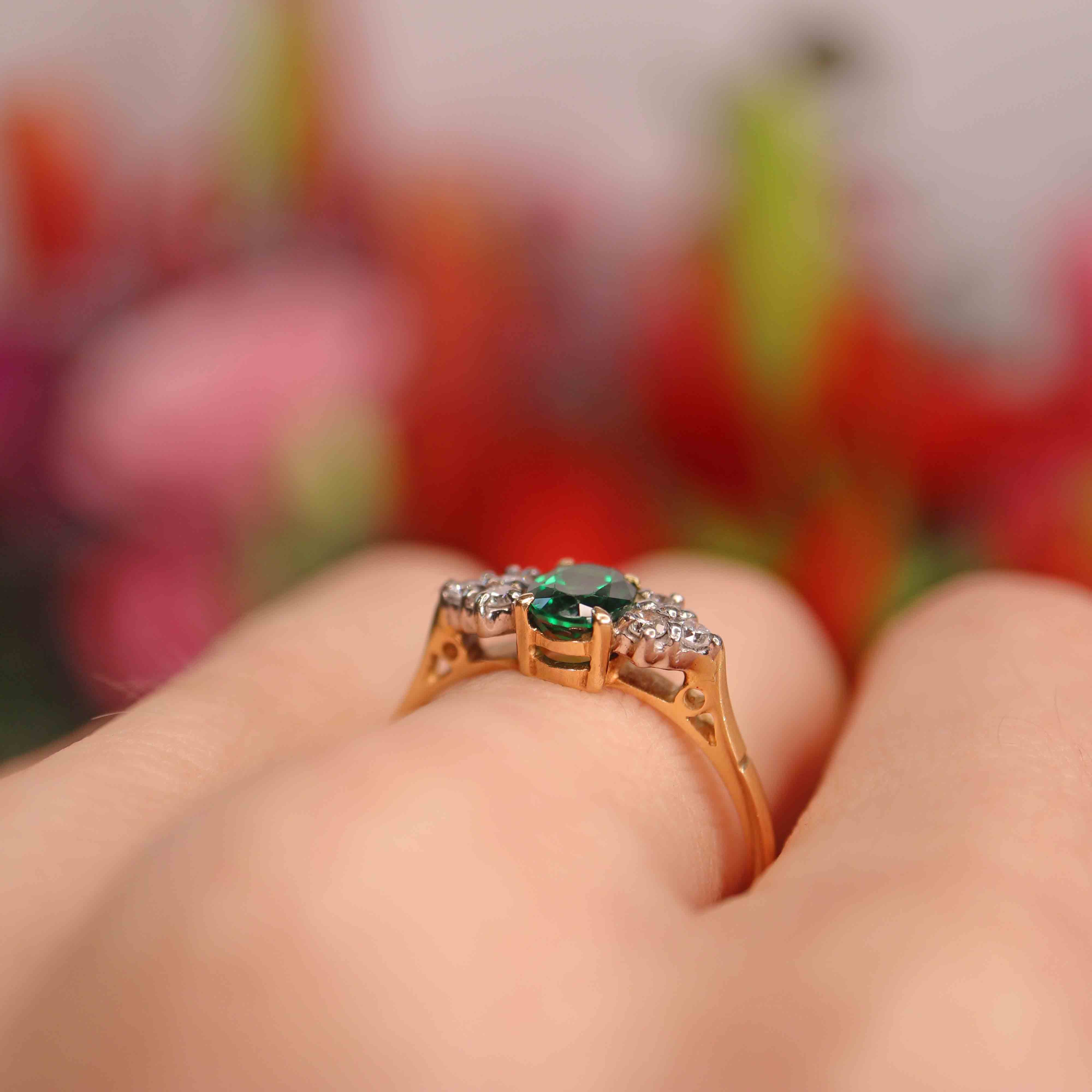 Ellibelle Jewellery Vintage Tsavorite Garnet & Diamond 18ct Gold Seven-Stone Ring