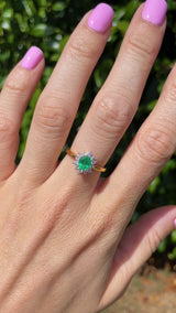 Emerald & Diamond 18ct Gold Oval Cluster Ring (0.55cts)