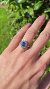 Vintage 1989 Sapphire & Diamond 18ct Gold Cluster Ring