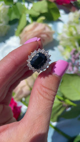 Vintage 1978 Dark Sapphire & Diamond 18ct Gold Cluster Ring