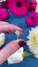 Vintage Diamond 18ct Gold Daisy Crossover Cluster Ring (0.50cts)