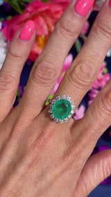 Vintage 1974 Emerald & Diamond 18ct White Gold Cluster Engagement Ring