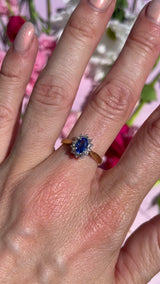 Vintage 1988 Sapphire & Diamond 18ct Gold Cluster Ring