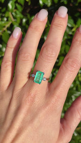 Vintage 1996 Emerald & Diamond 18ct Gold Three-Stone Ring (2.05ct)