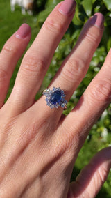 Vintage Cabochon Sapphire & Diamond 18ct White Gold Cluster Ring
