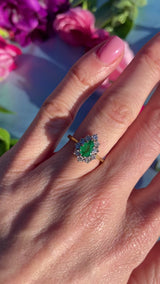 Vintage 1990 Emerald & Diamond 18ct Gold Pear Cluster Ring (0.75cts)