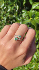 Vintage 1992 Emerald & Diamond 18ct Gold Crossover Cluster Ring