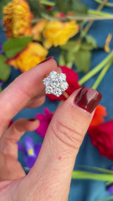 Vintage 1980 18ct Gold Diamond Daisy Cluster Ring (1.92cts)