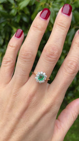 Vintage 1995 Emerald & Diamond 18ct Gold Cluster Ring (0.50cts)