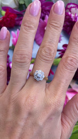 Vintage 1990 Diamond 18ct Gold Daisy Cluster Ring (0.60cts)