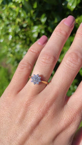 Vintage 18ct Gold Diamond Daisy Cluster Ring (0.52cts)