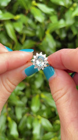 Vintage Aquamarine & Diamond 18ct Gold Cluster Ring